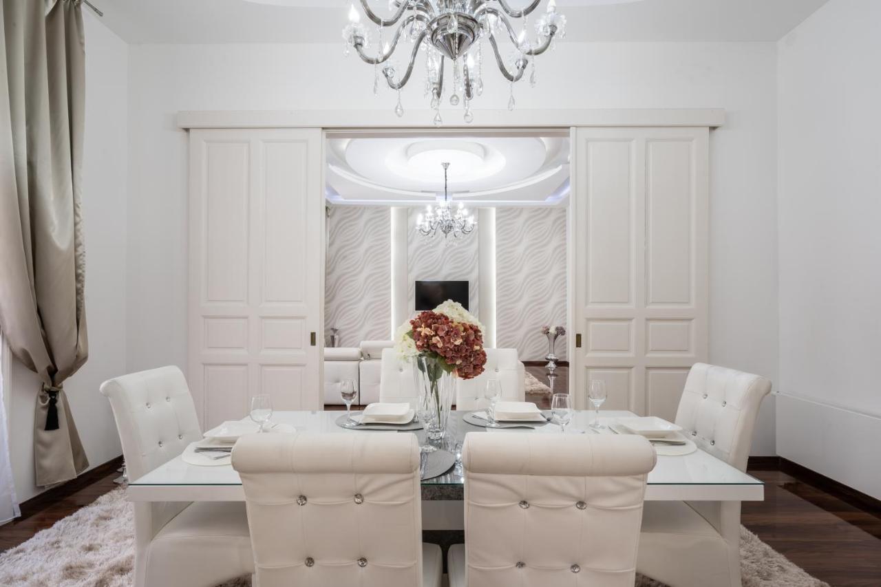 Opera Balkony Luxury Apartment With Free Parking Budapest Exterior foto