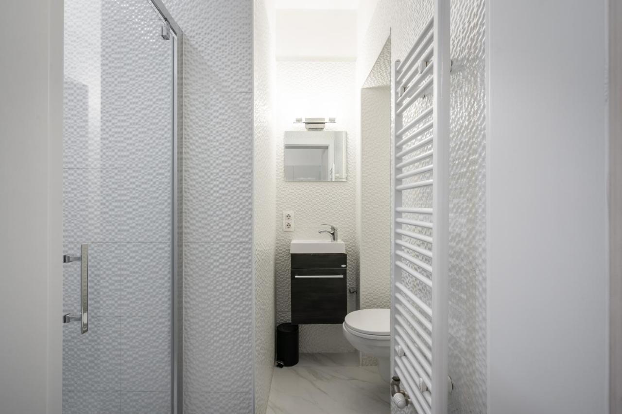 Opera Balkony Luxury Apartment With Free Parking Budapest Exterior foto
