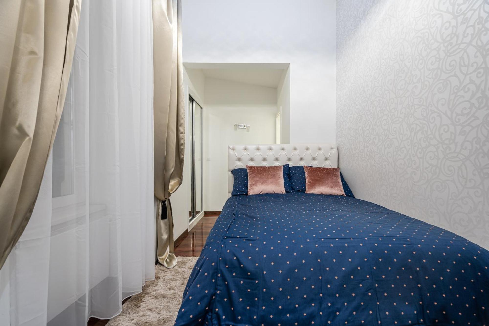 Opera Balkony Luxury Apartment With Free Parking Budapest Exterior foto