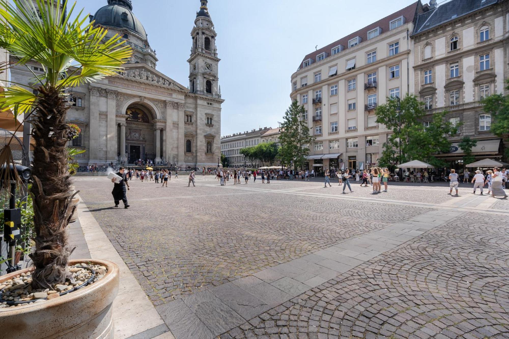 Opera Balkony Luxury Apartment With Free Parking Budapest Exterior foto