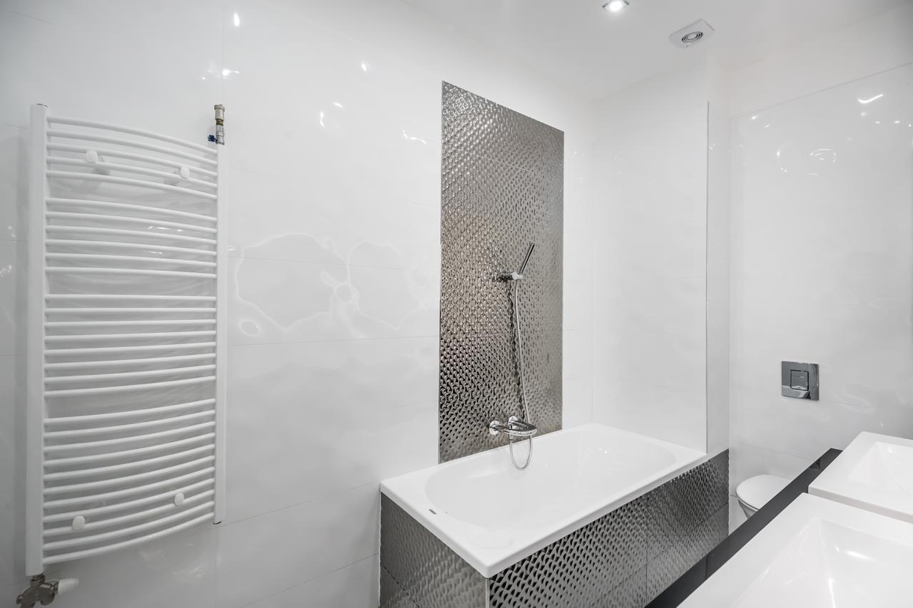 Opera Balkony Luxury Apartment With Free Parking Budapest Exterior foto